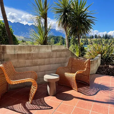 Maison De Charme Central Apartment Queenstown Exterior photo