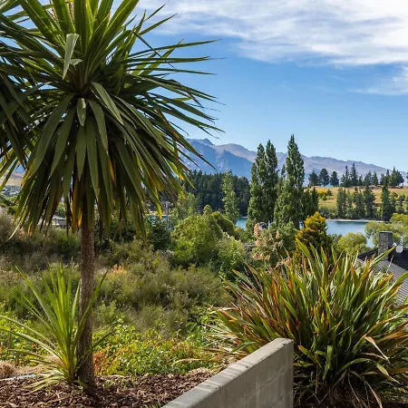Maison De Charme Central Apartment Queenstown Exterior photo